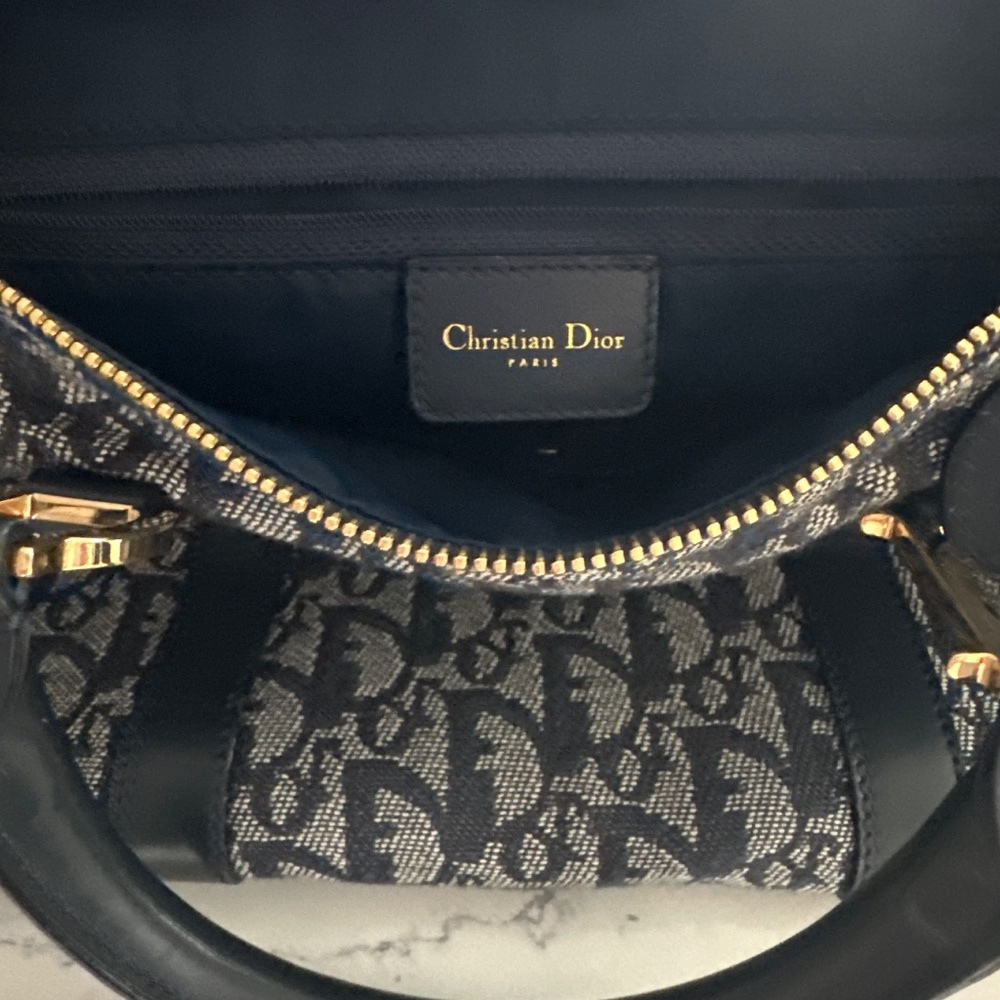 Bag - Picture 8 of 9
